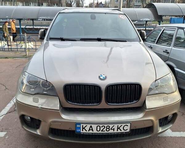 Бежевый БМВ Х5, объемом двигателя 2.98 л и пробегом 291 тыс. км за 15000 $, фото 9 на Automoto.ua
