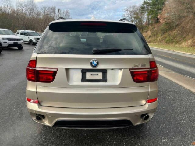 Бежевий БМВ Х5, об'ємом двигуна 3 л та пробігом 89 тис. км за 2200 $, фото 5 на Automoto.ua