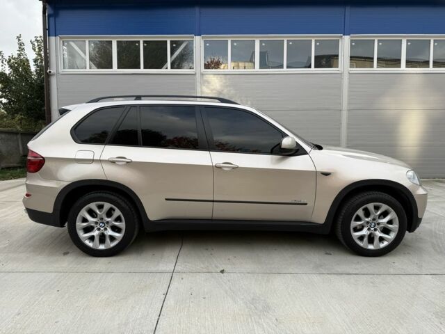 Бежевый БМВ Х5, объемом двигателя 3 л и пробегом 255 тыс. км за 14950 $, фото 1 на Automoto.ua