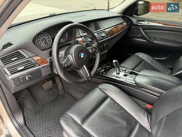 Бежевый БМВ Х5, объемом двигателя 2.98 л и пробегом 255 тыс. км за 14950 $, фото 7 на Automoto.ua