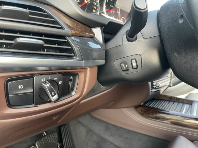 Бежевый БМВ Х5, объемом двигателя 3 л и пробегом 151 тыс. км за 31700 $, фото 20 на Automoto.ua