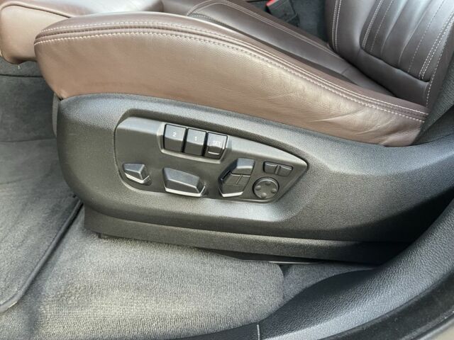 Бежевый БМВ Х5, объемом двигателя 3 л и пробегом 151 тыс. км за 31700 $, фото 15 на Automoto.ua