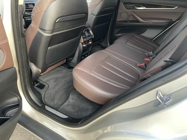 Бежевый БМВ Х5, объемом двигателя 3 л и пробегом 151 тыс. км за 31700 $, фото 23 на Automoto.ua