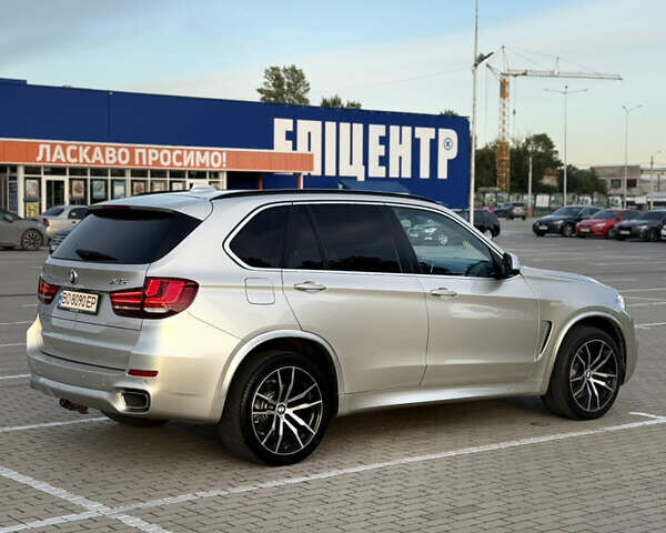 Бежевый БМВ Х5, объемом двигателя 2.99 л и пробегом 242 тыс. км за 29500 $, фото 3 на Automoto.ua