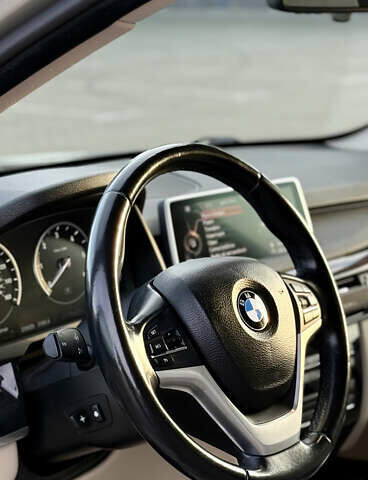 Бежевый БМВ Х5, объемом двигателя 2.99 л и пробегом 242 тыс. км за 29500 $, фото 8 на Automoto.ua