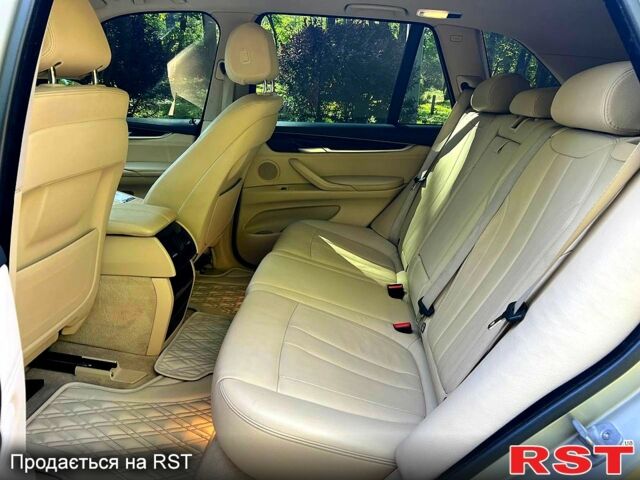 Бежевый БМВ Х5, объемом двигателя 2 л и пробегом 155 тыс. км за 25000 $, фото 7 на Automoto.ua