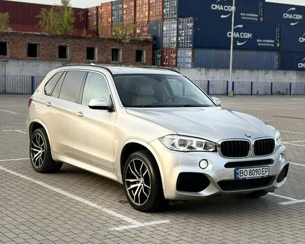 Бежевый БМВ Х5, объемом двигателя 2.99 л и пробегом 242 тыс. км за 29500 $, фото 1 на Automoto.ua