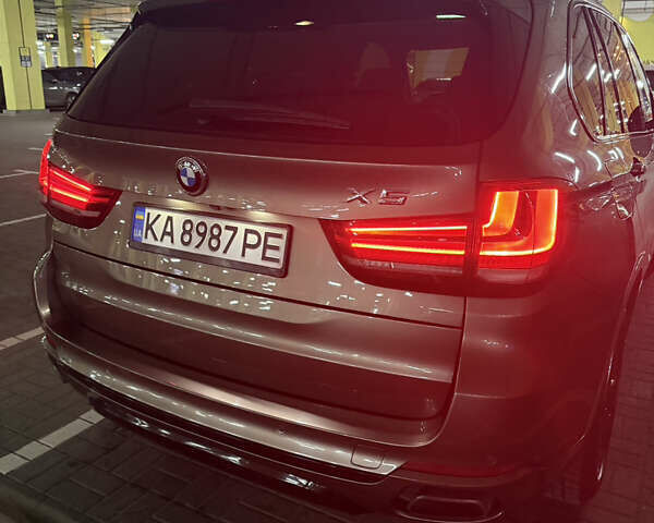 Бежевый БМВ Х5, объемом двигателя 4.39 л и пробегом 111 тыс. км за 29000 $, фото 4 на Automoto.ua