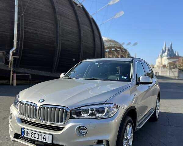 Бежевый БМВ Х5, объемом двигателя 2 л и пробегом 120 тыс. км за 30800 $, фото 11 на Automoto.ua