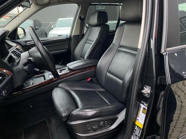 Черный БМВ Х5, объемом двигателя 3 л и пробегом 178 тыс. км за 21500 $, фото 24 на Automoto.ua