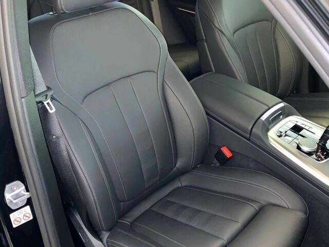 Чорний БМВ Х5, об'ємом двигуна 0 л та пробігом 8 тис. км за 47810 $, фото 15 на Automoto.ua