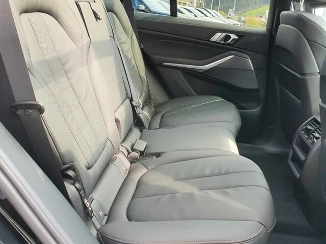 Чорний БМВ Х5, об'ємом двигуна 0 л та пробігом 4 тис. км за 52975 $, фото 9 на Automoto.ua