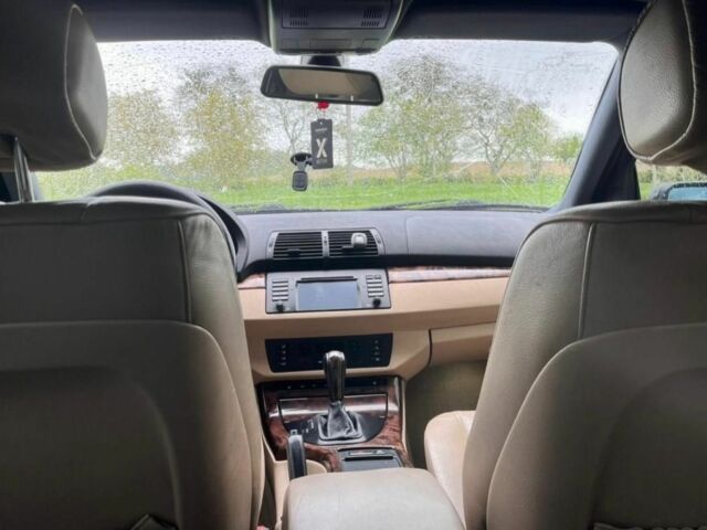 Чорний БМВ Х5, об'ємом двигуна 0 л та пробігом 328 тис. км за 7500 $, фото 1 на Automoto.ua