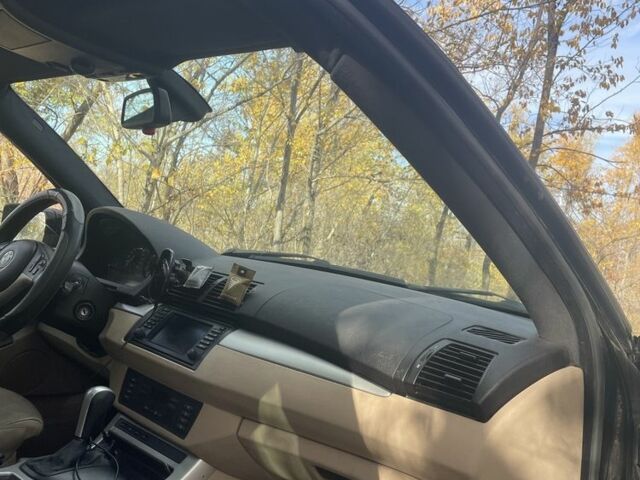 Черный БМВ Х5, объемом двигателя 3 л и пробегом 180 тыс. км за 9000 $, фото 6 на Automoto.ua