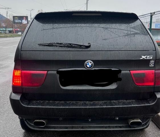 Черный БМВ Х5, объемом двигателя 3 л и пробегом 215 тыс. км за 4000 $, фото 2 на Automoto.ua