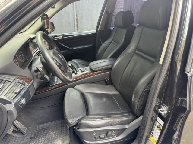 Чорний БМВ Х5, об'ємом двигуна 3 л та пробігом 190 тис. км за 11500 $, фото 8 на Automoto.ua