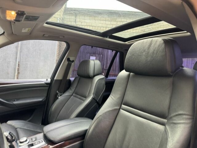 Чорний БМВ Х5, об'ємом двигуна 3 л та пробігом 190 тис. км за 11500 $, фото 10 на Automoto.ua