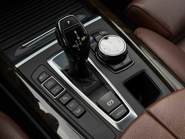 БМВ Х5 2013 в Киеве на Automoto.ua Черный БМВ Х5, объемом двигателя 3 л и пробегом 120 тыс. км за 20500 $, фото 20 на Automoto.ua