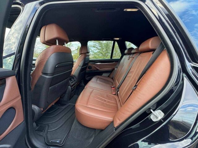 БМВ Х5 2013 в Киеве на Automoto.ua Черный БМВ Х5, объемом двигателя 3 л и пробегом 120 тыс. км за 20500 $, фото 12 на Automoto.ua