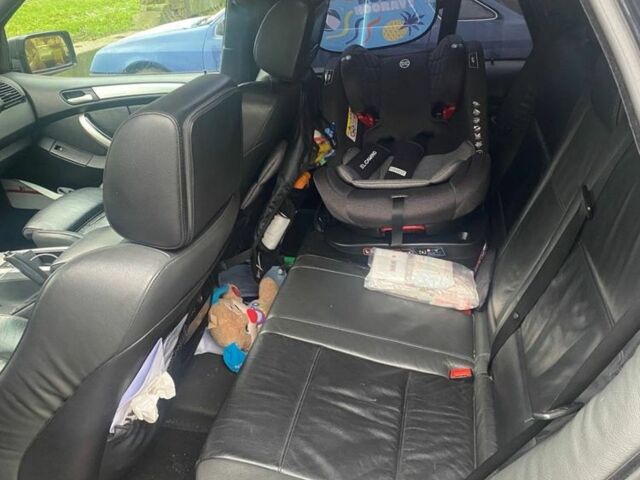 Черный БМВ Х5, объемом двигателя 3 л и пробегом 220 тыс. км за 5000 $, фото 3 на Automoto.ua