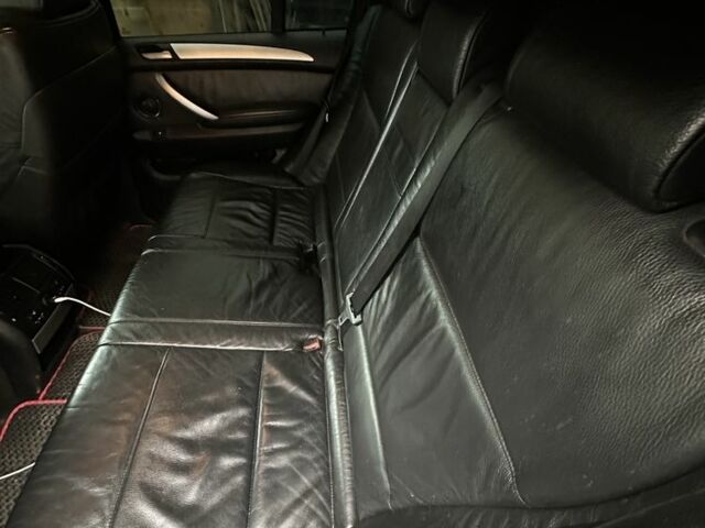 Черный БМВ Х5, объемом двигателя 3 л и пробегом 3 тыс. км за 9000 $, фото 5 на Automoto.ua