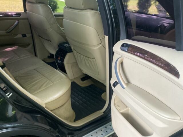 Черный БМВ Х5, объемом двигателя 3 л и пробегом 310 тыс. км за 11300 $, фото 15 на Automoto.ua