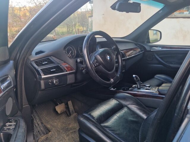 Черный БМВ Х5, объемом двигателя 3 л и пробегом 229 тыс. км за 10500 $, фото 5 на Automoto.ua
