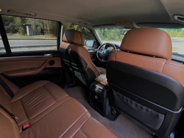 Черный БМВ Х5, объемом двигателя 3 л и пробегом 393 тыс. км за 16000 $, фото 18 на Automoto.ua