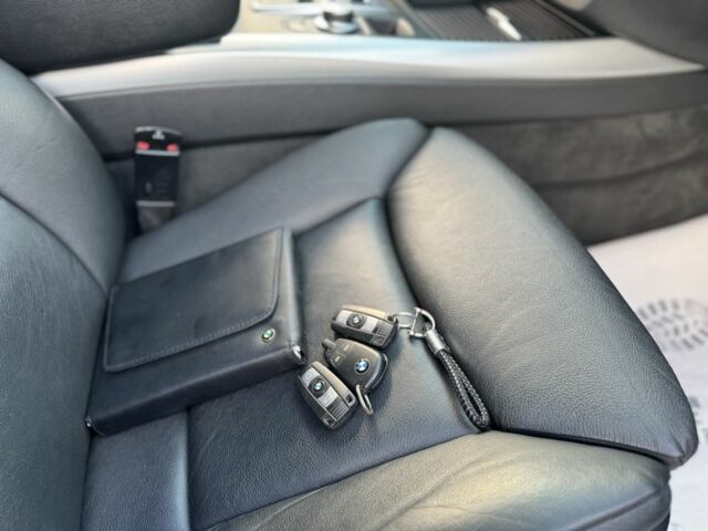 Черный БМВ Х5, объемом двигателя 3.5 л и пробегом 300 тыс. км за 17500 $, фото 16 на Automoto.ua