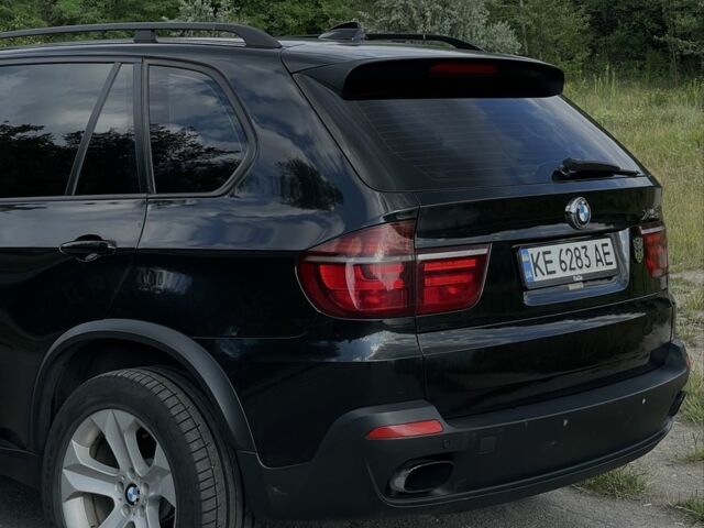 Черный БМВ Х5, объемом двигателя 3 л и пробегом 393 тыс. км за 16000 $, фото 5 на Automoto.ua