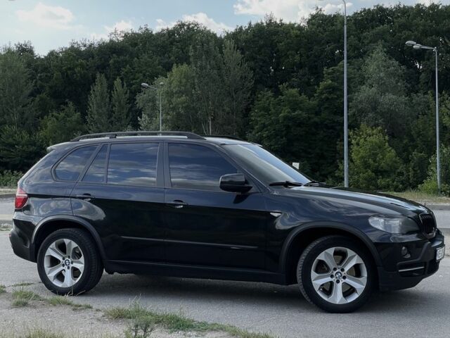 Черный БМВ Х5, объемом двигателя 3 л и пробегом 393 тыс. км за 16000 $, фото 1 на Automoto.ua