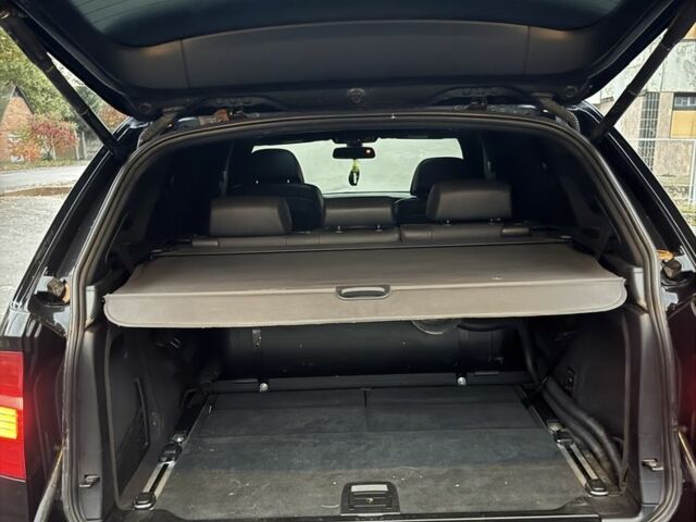 Черный БМВ Х5, объемом двигателя 4.8 л и пробегом 159 тыс. км за 11500 $, фото 6 на Automoto.ua