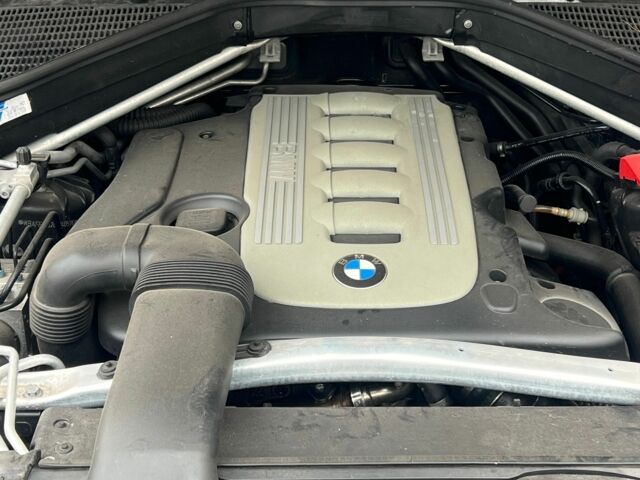 Чорний БМВ Х5, об'ємом двигуна 3 л та пробігом 234 тис. км за 15500 $, фото 6 на Automoto.ua