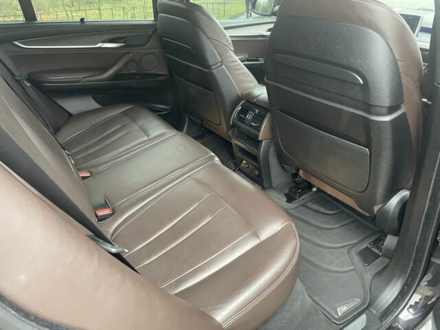 Чорний БМВ Х5, об'ємом двигуна 3 л та пробігом 179 тис. км за 24868 $, фото 8 на Automoto.ua