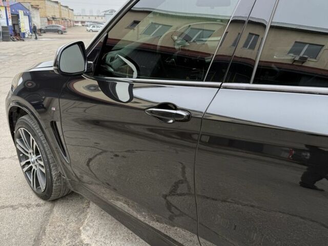 Чорний БМВ Х5, об'ємом двигуна 2 л та пробігом 213 тис. км за 29500 $, фото 15 на Automoto.ua