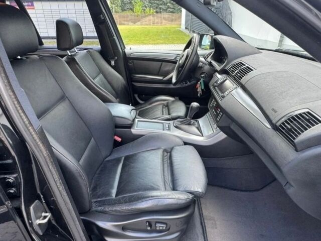 Чорний БМВ Х5, об'ємом двигуна 0 л та пробігом 230 тис. км за 2200 $, фото 6 на Automoto.ua