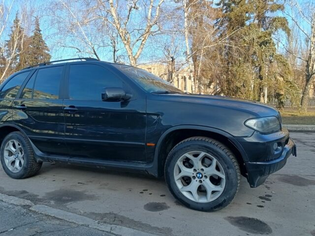 Черный БМВ Х5, объемом двигателя 3 л и пробегом 280 тыс. км за 7500 $, фото 3 на Automoto.ua