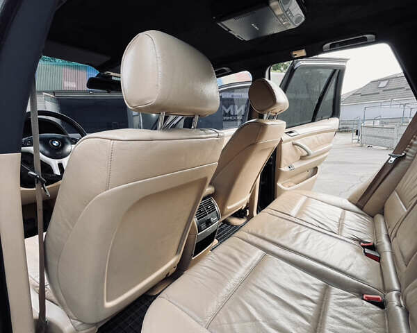 Черный БМВ Х5, объемом двигателя 3 л и пробегом 368 тыс. км за 9500 $, фото 13 на Automoto.ua