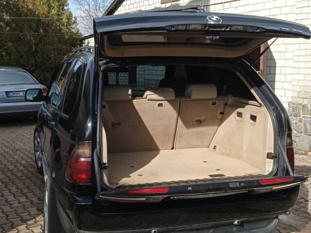 Черный БМВ Х5, объемом двигателя 3 л и пробегом 380 тыс. км за 6500 $, фото 3 на Automoto.ua