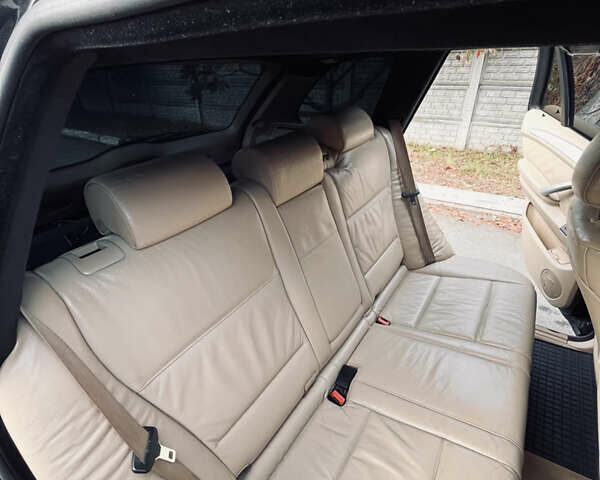 Черный БМВ Х5, объемом двигателя 3 л и пробегом 368 тыс. км за 9500 $, фото 11 на Automoto.ua