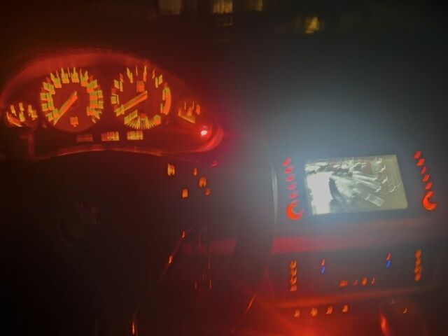 Черный БМВ Х5, объемом двигателя 4 л и пробегом 290 тыс. км за 4500 $, фото 1 на Automoto.ua