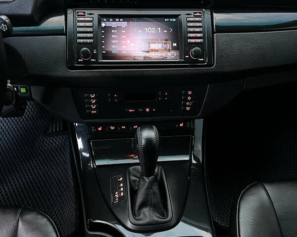 Черный БМВ Х5, объемом двигателя 2.98 л и пробегом 350 тыс. км за 10000 $, фото 39 на Automoto.ua