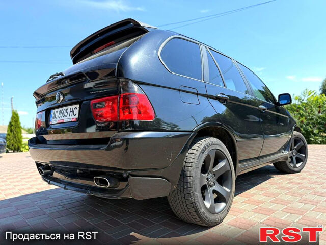 Чорний БМВ Х5, об'ємом двигуна 4.4 л та пробігом 0 тис. км за 8500 $, фото 1 на Automoto.ua