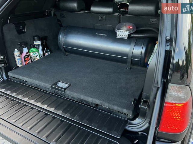 Черный БМВ Х5, объемом двигателя 2.98 л и пробегом 350 тыс. км за 10000 $, фото 41 на Automoto.ua