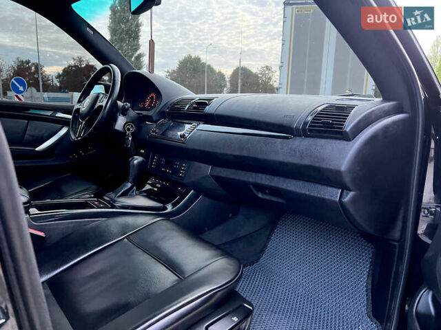 Черный БМВ Х5, объемом двигателя 2.98 л и пробегом 350 тыс. км за 10000 $, фото 31 на Automoto.ua