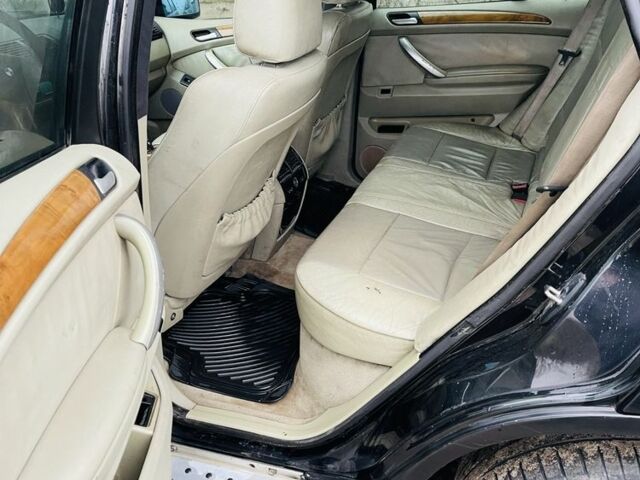 Чорний БМВ Х5, об'ємом двигуна 2.9 л та пробігом 273 тис. км за 6700 $, фото 8 на Automoto.ua