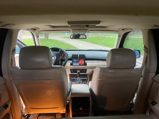 Черный БМВ Х5, объемом двигателя 2.9 л и пробегом 300 тыс. км за 8500 $, фото 2 на Automoto.ua