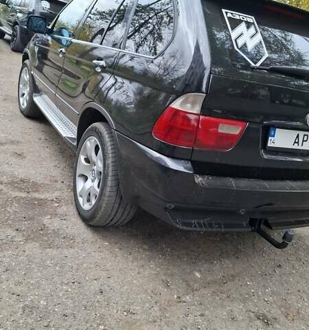 Черный БМВ Х5, объемом двигателя 3 л и пробегом 323 тыс. км за 9800 $, фото 4 на Automoto.ua