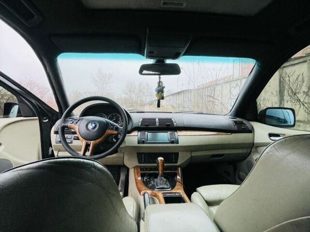 Чорний БМВ Х5, об'ємом двигуна 2.9 л та пробігом 273 тис. км за 6700 $, фото 11 на Automoto.ua