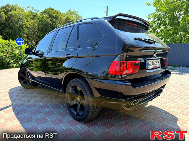 Чорний БМВ Х5, об'ємом двигуна 4.4 л та пробігом 0 тис. км за 8500 $, фото 2 на Automoto.ua